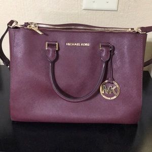 Michael Kors purse